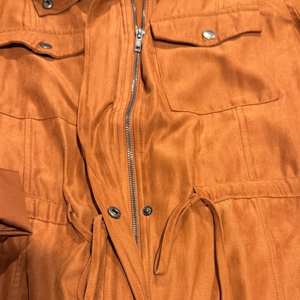 Staccato Women's Utility Jacket - Picture 5 of 6